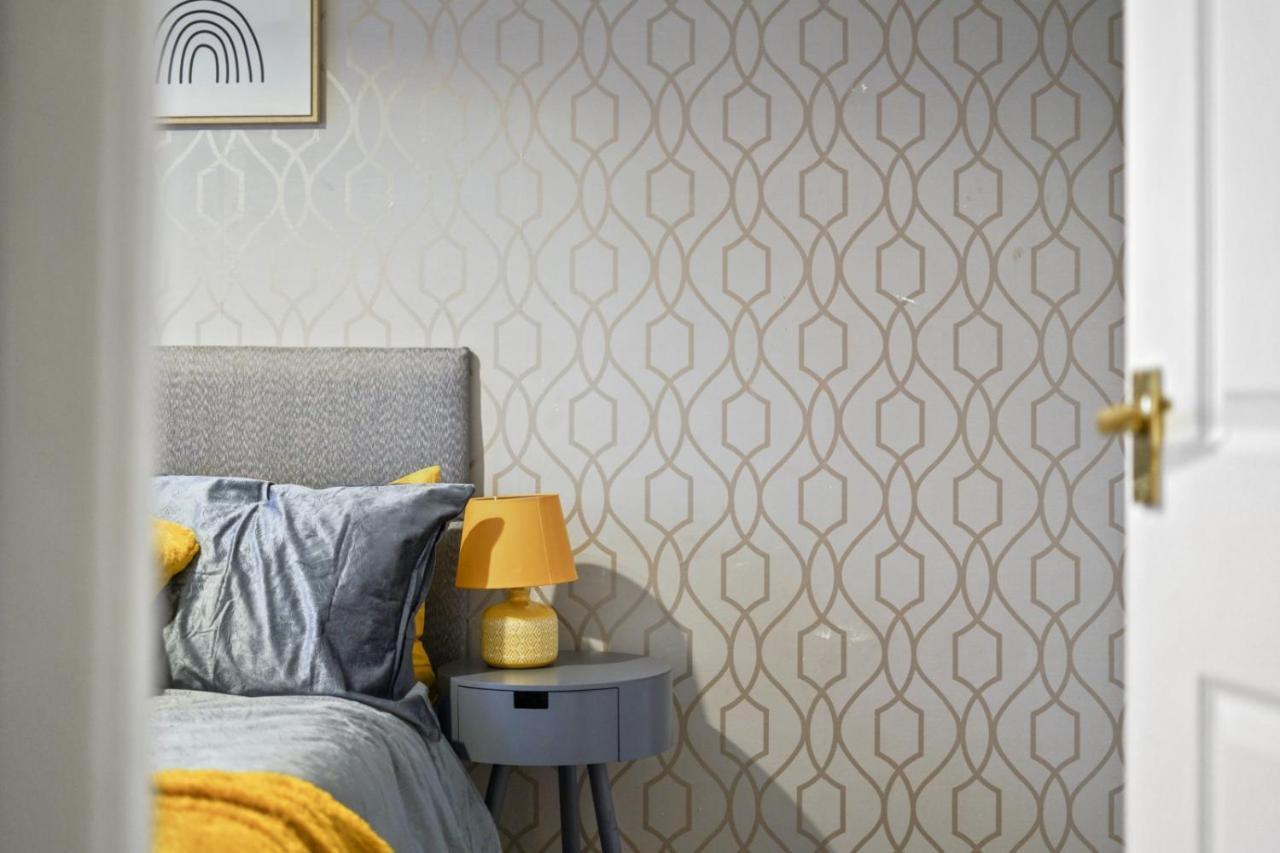Tayberry Close Contractors & Leisure Apartment By Leecroft Stays Дербі Екстер'єр фото